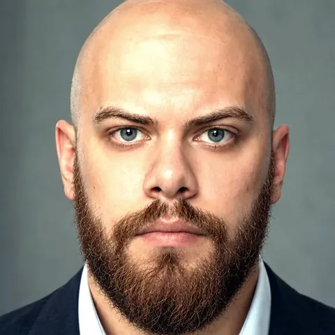 Андрей Молотов